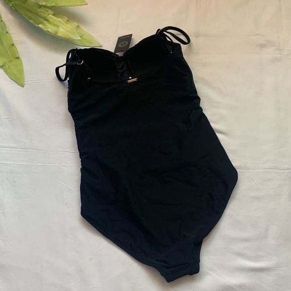 ⭐️RELLECIGA Tummy Control One Piece Swimsuit⭐️ - Picture 7 of 9